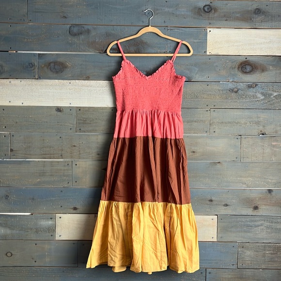 Colorblock Tiered Maxi Dress Smocking Top Petite Medium - Picture 1 of 10